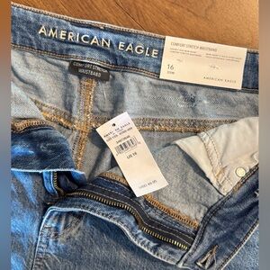 American Eagle High rise mom shorts